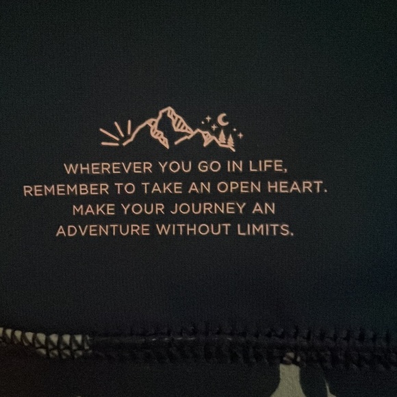 Torrid Happy Camper Sports Bra NWT - Picture 9 of 12